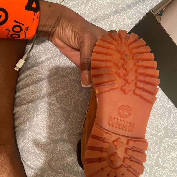 My son only wear it once for a photo shoot !